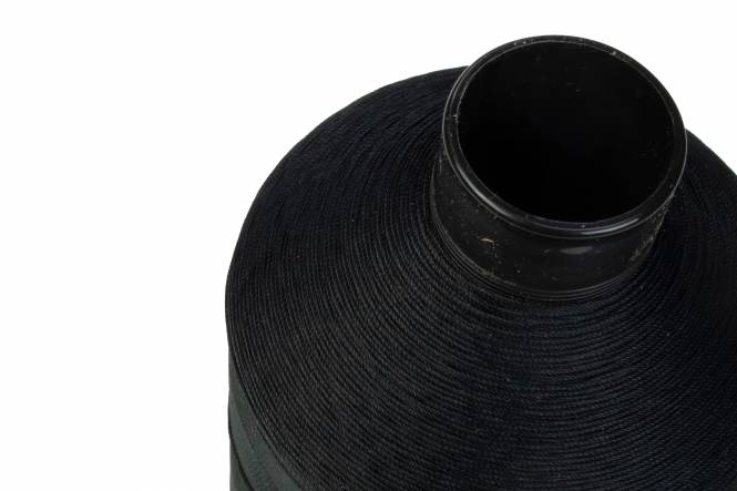 AMANN Outdoor-Pro Nähgarn polyester wasserabweisend, dicke 40, 5500 meter, schwarz