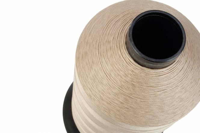 AMANN Outdoor-Pro Polyester Nähgarn wasserabweisend, Dicke 40, 350 meter, beige [CLONE]
