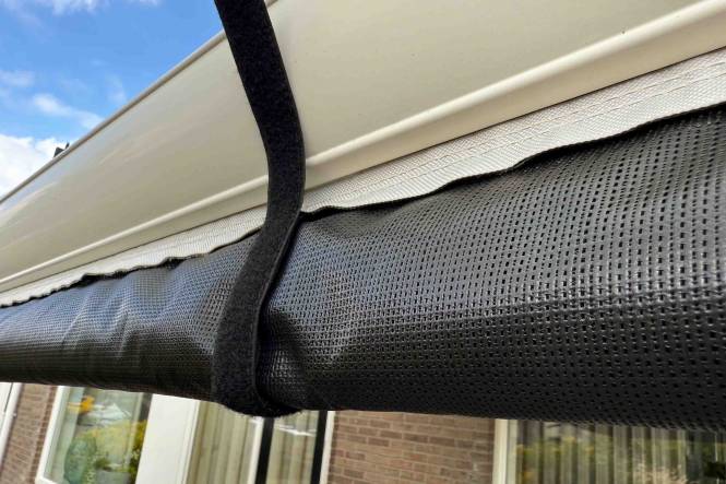 Screentuch ESVO Sunblocker 350 Gr/M² 150 cm, schwarz [CLONE]