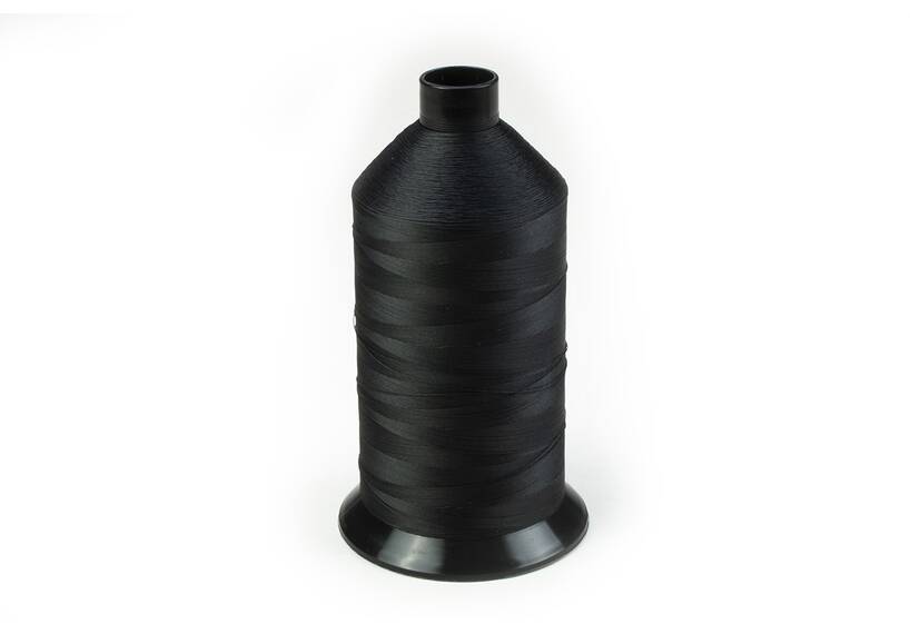AMANN Outdoor-Pro Nähgarn polyester wasserabweisend, dicke 40, 5500 meter, schwarz, 4-PACK