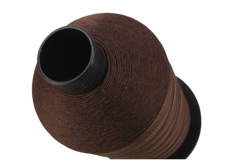 AMANN Outdoor Pro, Nähgarn polyester wasserabweisend, uv-beständig, Dicke 40, 5500 meter, chestnut braun [CLONE]